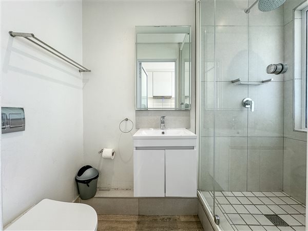 2 Bedroom Property for Sale in Woodstock Western Cape